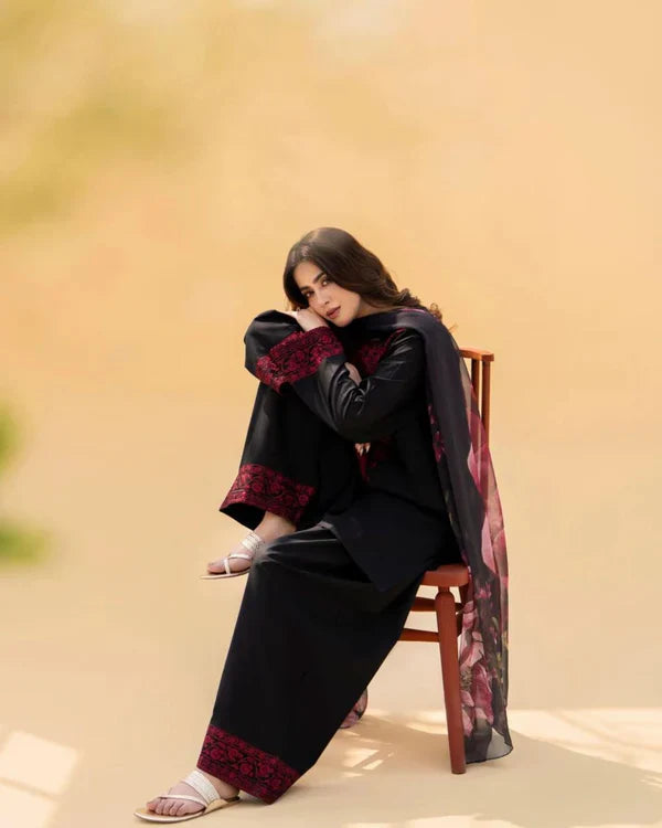 ZAROON 3PC ( FARSHI SHALWAR )