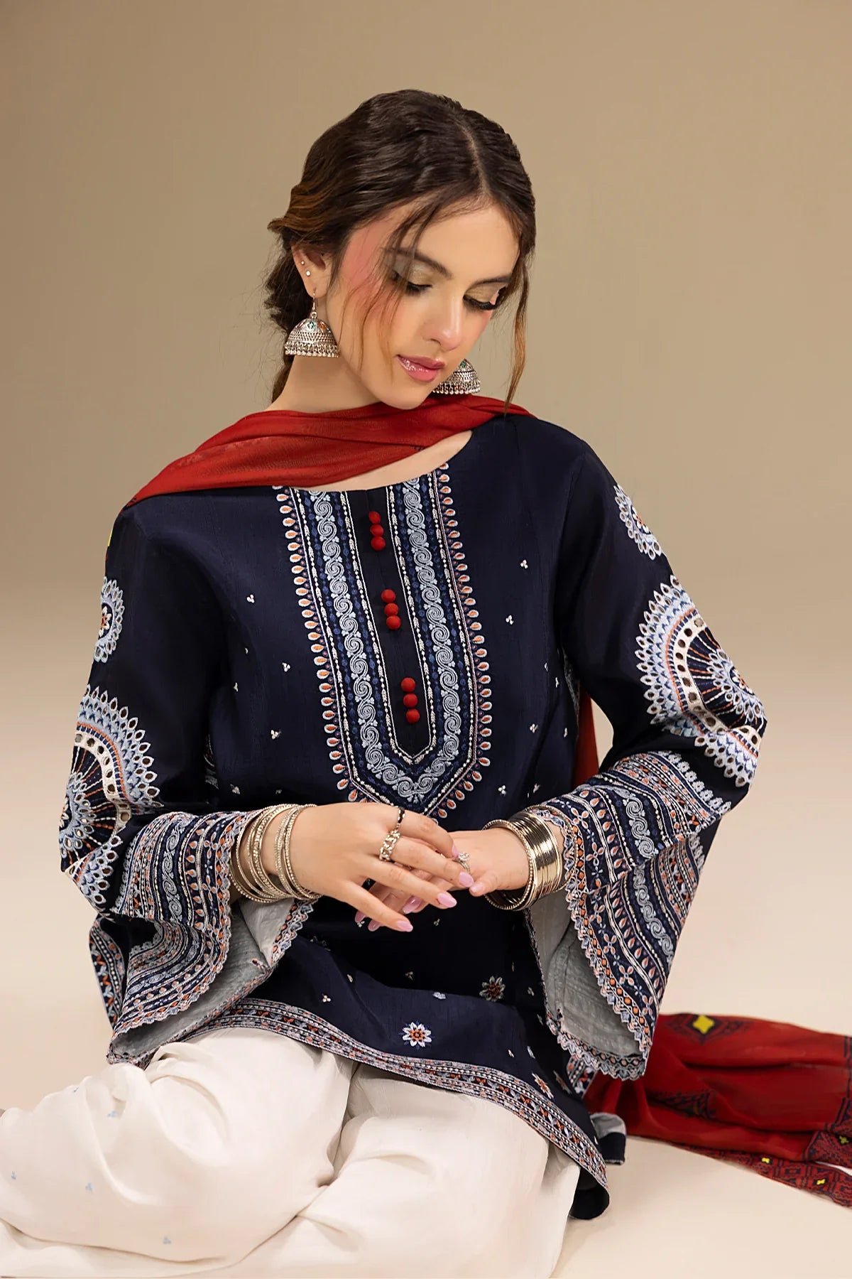 LAIBA - 3PC EMBROIDERED