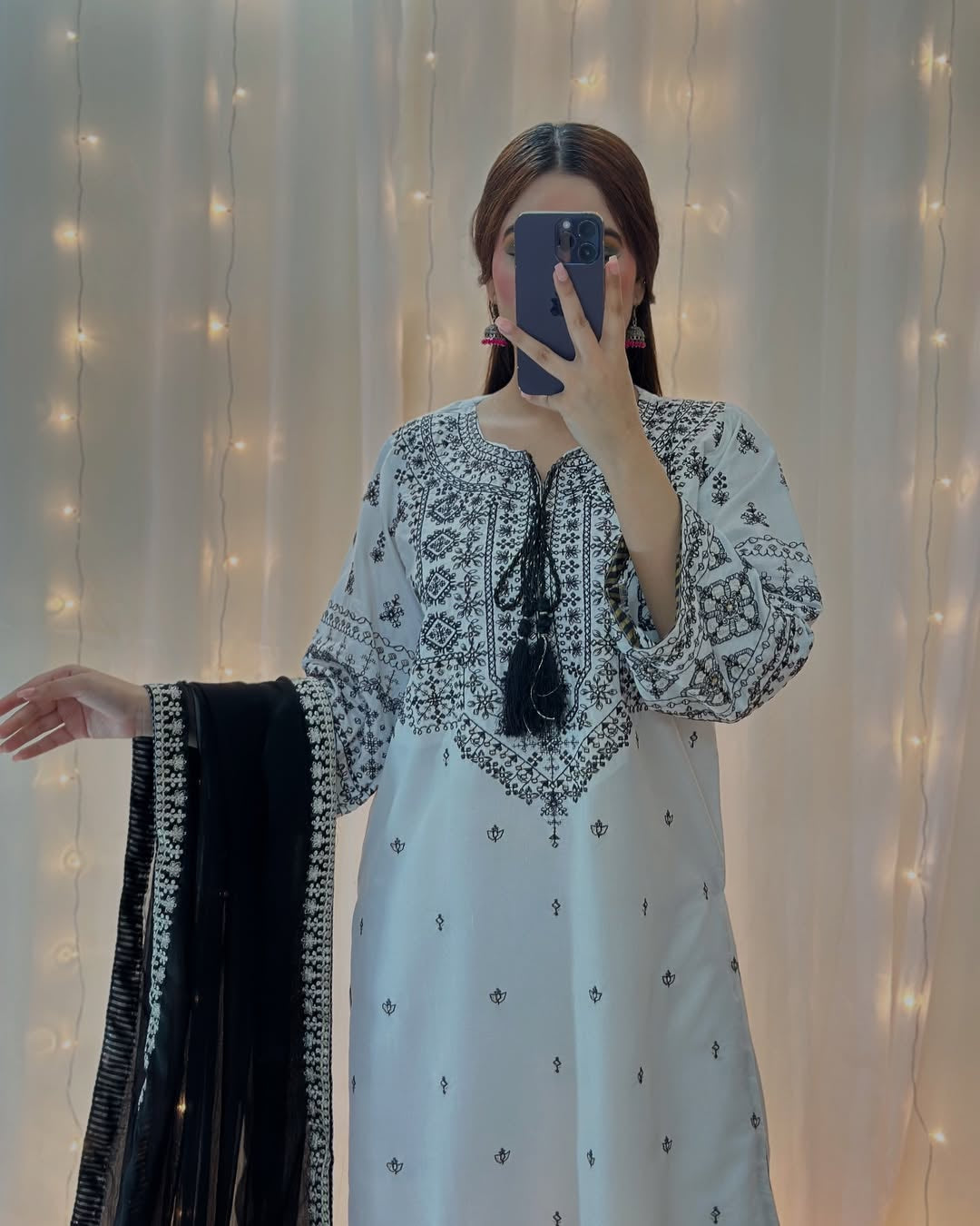 Arfa Embroidered Lawn Cotton 3pcs