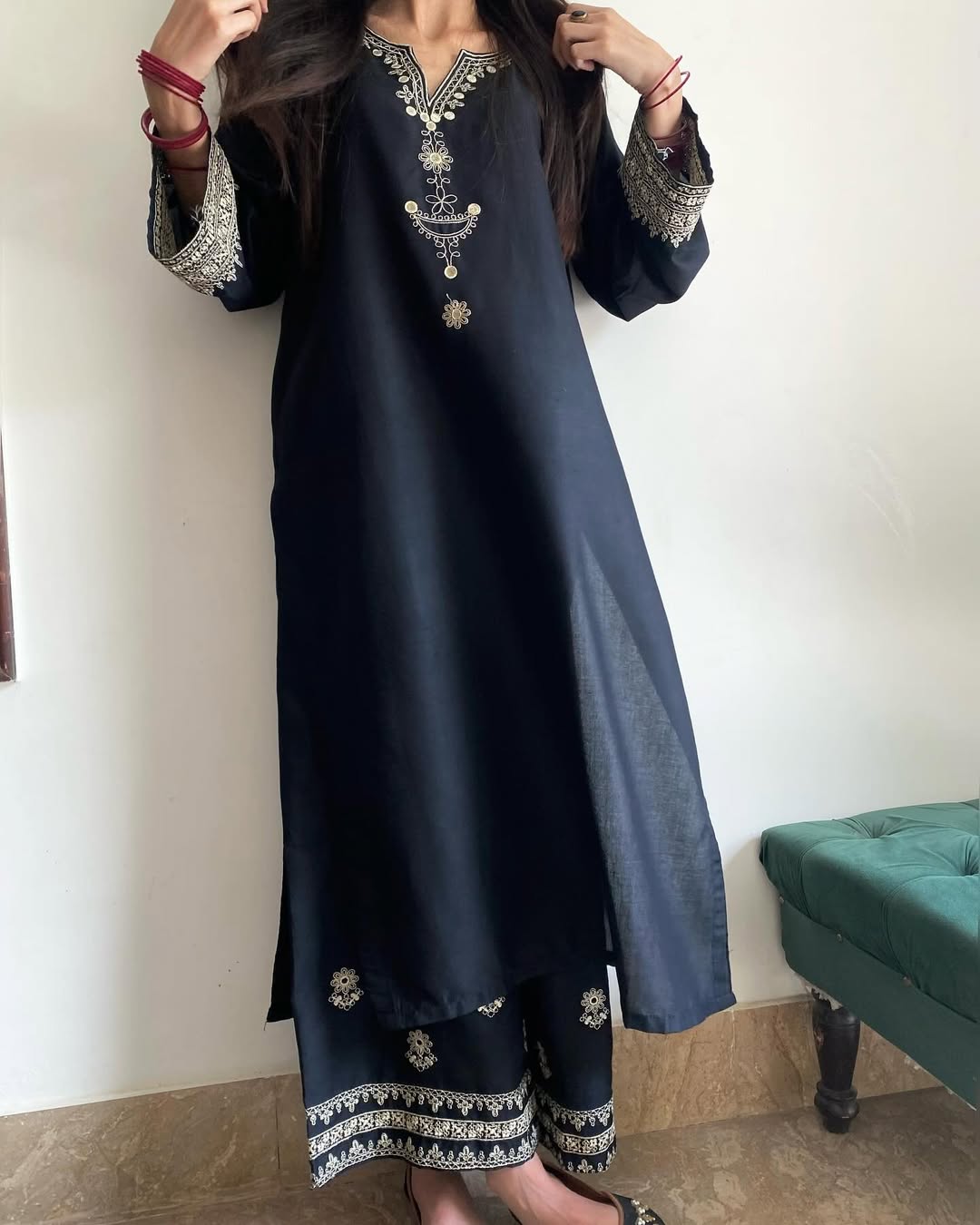 BLACK IRIS LONG LENGHT 2PC